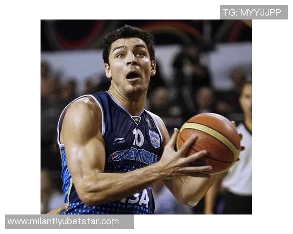 阿根廷传奇球员德尔菲诺宣布退役43岁收获金牌与铜牌的辉煌生涯结束