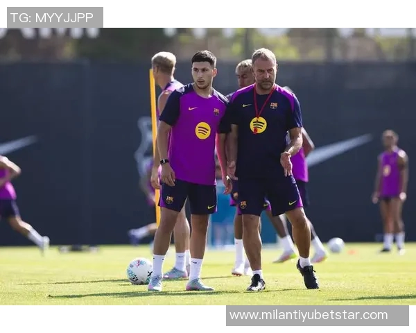 巴德吉谈弗里克关系亲密自信能胜任多种位置发挥作用